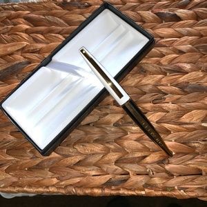 Sheaffer Taranis - White Lightning w/ Gold